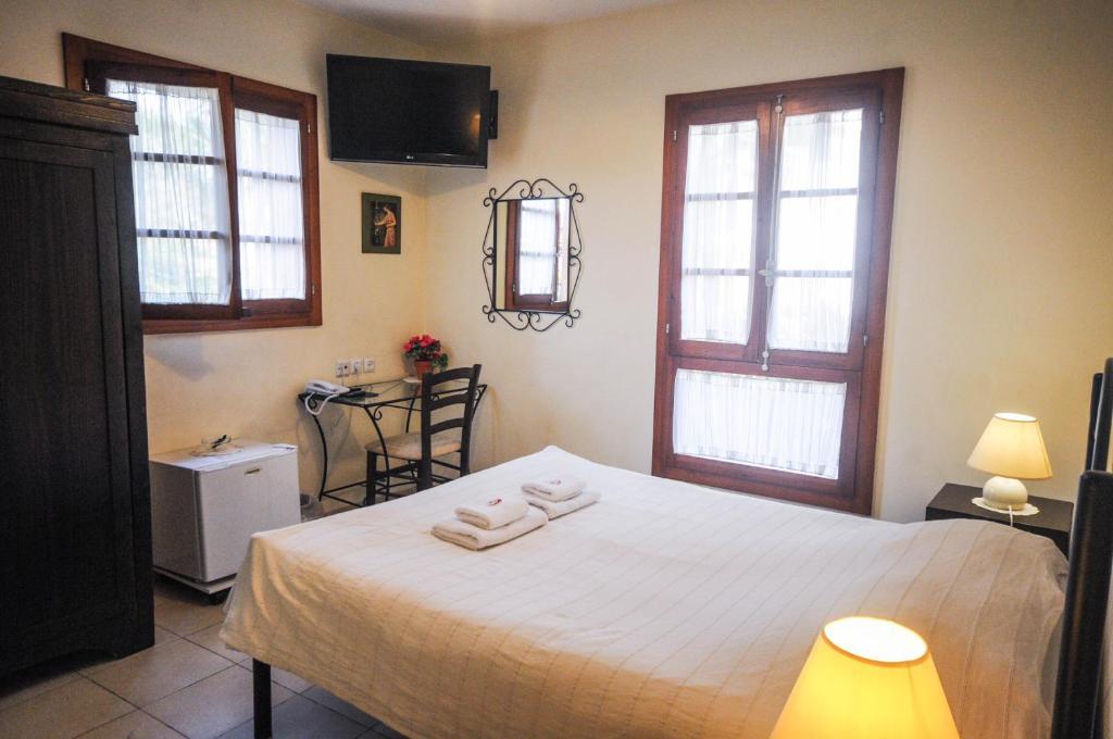 Hapina-Shel-Michal Hotel Mazkeret Batya Room photo